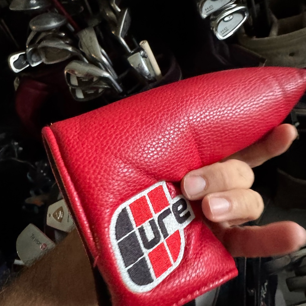 Cure cx2 putter cover , used good conditions .